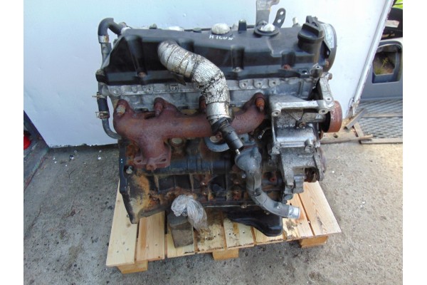 ENGINE POST TOYOTA HILUX VII 2007 2 5D Catalog number of the part SILNIK SUPEK TOYOTA HILUX VII 2007 2 5D
