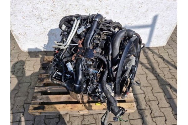 RANGE ROVER L322 3 6 TD V8 ENGINE POST 368DT Part manufacturer Land Rover OE