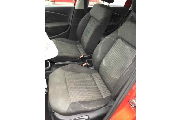 VOLKSWAGEN POLO V (6C1) Comfortline