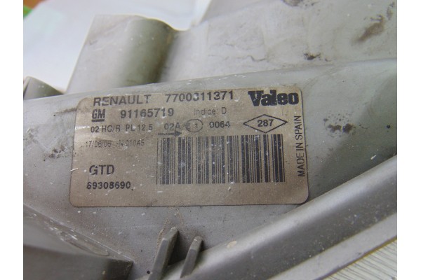 7700311371 FARO IZQUIERDO RENAULT TRAFIC II FURGÓN L1H1   Caja cerrada, corto 2006 7700311371 202972 RENAULT - 1