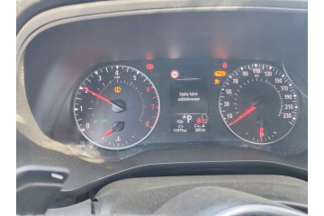 RENAULT CLIO V ARCANA GEARBOX AUTOMATIC 1 3 TCE DOMESTIC 1 OWNER Transmission type automatic