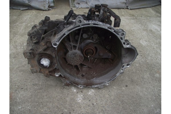 GEARBOX HYUNDAI IX35 13R LIFT 1 7CRDI 2WD WDJ6K Car type 4x4 SUV passenger cars