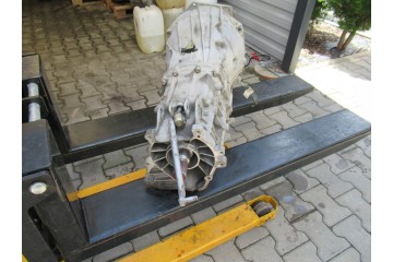 BMW F20 F25 F30 F32 F36 GEARBOX GS6X45DZ 2 0XD N47D20C 2 0D Car type 4x4 SUV passenger cars
