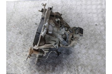 KIA CEED AND GEARBOX 1 6 T9W5 T9W5F 2009R Car type passenger cars