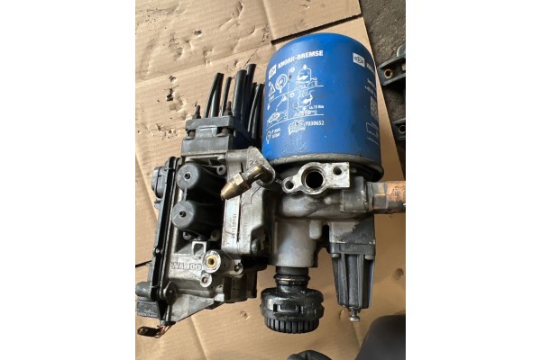 SCANIA R EURO 6 WABCO dehumidifier Catalog number of the part 2308777