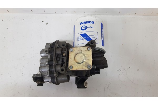 valve dehumidifier iveco stralis knorr K043850N00