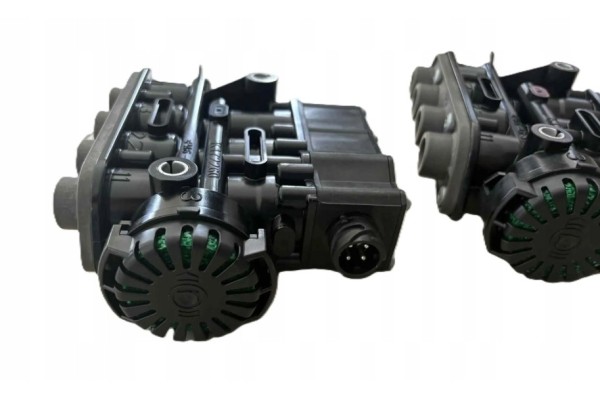 NEW VOLVO FH RENAULT PREMIUM DXI K019821 CUSHION ECAS VALVE Catalog number of the part 21083660