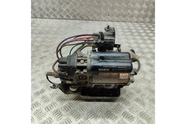 SUSPENSION COMPRESSOR AUDI Q7 4M 26071634 32041797 3 0L 200kw 2016