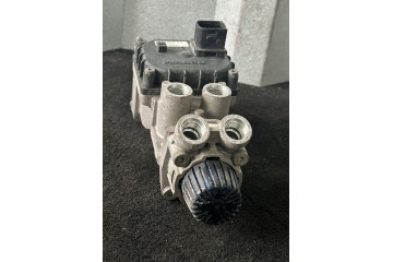 Válvula de Freno Principal Mercedes Actros MP4 A0044313306 WABCO 4800