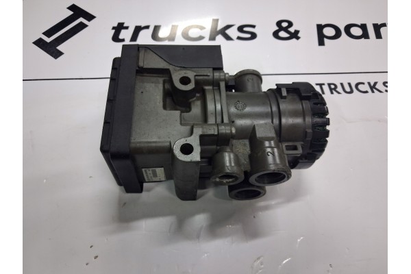 SEMI TRAILER VALVE EBS EUROPE VOLVO FH FM RENAULT DXI Catalog number of the part K020623N00 Knorr Bremse