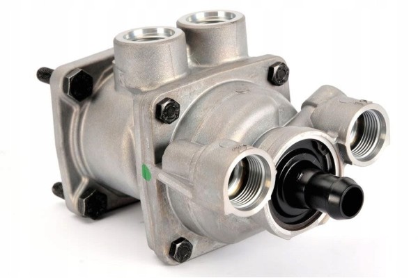 Main brake valve WABCO 461 315 261 0 Catalog number of the part 4613152610