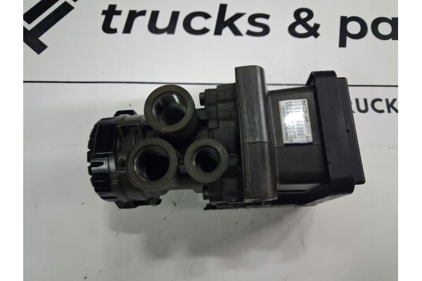 VALVE MODULATOR EBS RENAULT RANGE T RANGE Quality of parts according to GVO O original with manufacturer s logo OE