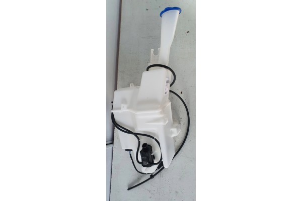 HYUNDAI TUCSON III 15 WASHER TANK COMPLETE PUMP 98610D7300 Car type passenger cars
