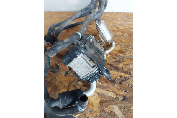 VW GOLF VII PARKING HEATER WEBASTO 5Q0815005M Catalog number of the part 5Q0815005M