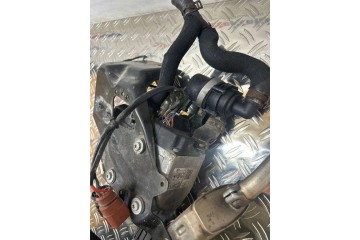 Webasto AUDI A4 Avant 8K5 B8 8K0265081AD 2 0L diesel 110kW 2013 Car type passenger cars