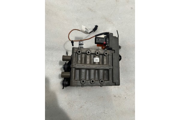 HEAT EXCHANGER AUDI Q8 Q7 12E963231G 4M1819013C Catalog number of the part 12E963231G 12E 963 231G 4M1819013C