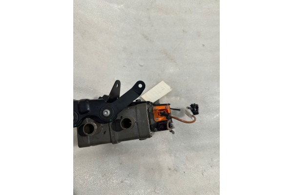 HEAT EXCHANGER AUDI Q8 Q7 12E963231G 4M1819013C Part manufacturer Audi OE