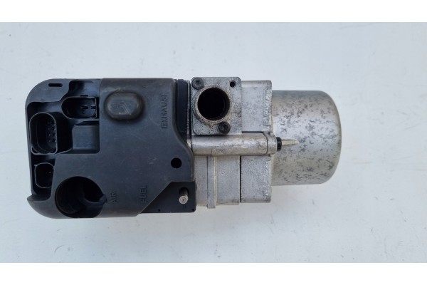 Webasto Thermo Top V VW Passat B6 3C0815005E Part manufacturer Webasto