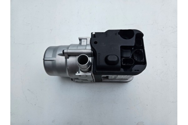 Webasto Thermo Top V Ford S max Mondeo Volvo XC60 V60 XC70 6G9N 18K463 BP Catalog number of the part 9012495N