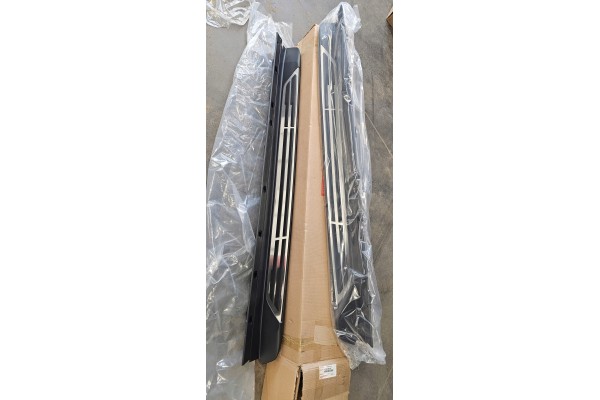 SIDE STEPS ORIGINAL HIGHLANDER 2020 PT938 48200 TOYOTA OE