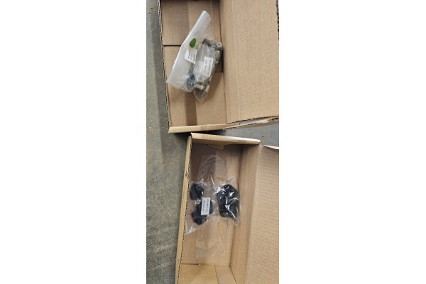 Estribos Laterales Originales Highlander 2020 - PT938-48200 Toyota OE