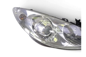 FARO DERECHO PEUGEOT 307 BERLINA (S2)