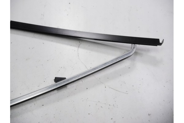 Marco de Cristal de Puerta VW T25 Original OE 251837405