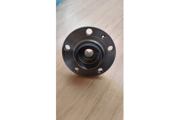 6Q0407621BK WHEEL HUB WITH OE BEARING Part manufacturer Volkswagen OE