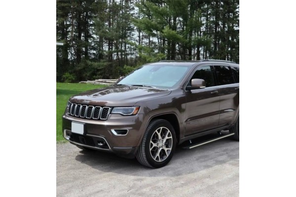 JEEEP GRAND CHEROKEE WK2 2011 2021 THRESHOLD THRESHOLDS ELECTRIC STEPS SET WITH LED Catalog number of the part SP GC18 22 WH