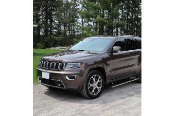 JEEEP GRAND CHEROKEE WK2 2011 2021 THRESHOLD THRESHOLDS ELECTRIC STEPS SET WITH LED Catalog number of the part SP GC18 22 WH