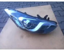 Faro Derecho Hyundai i30 con Luz de Giro 2012-2017 Versión Europea