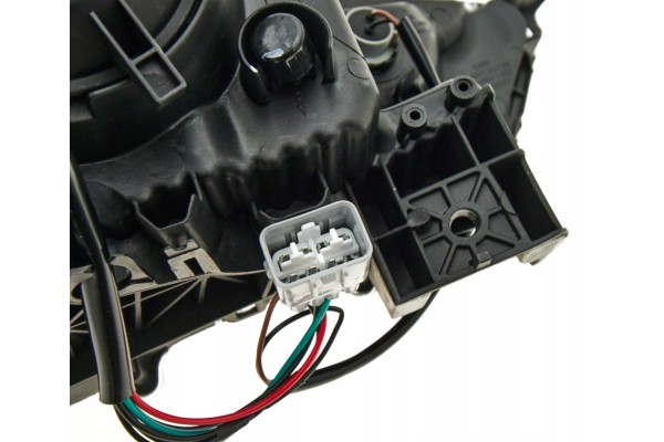 FRONT LAMP LEFT MITSUBISHI OUTLANDER 2012 18 ASX 2010 23 Type of low beam headlights xenon