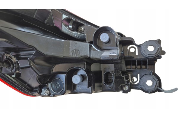 Lamp LOW rear RIGHT REAR Audi Q4 E Tron OE 89A945070 EUROP ORYG NEW FOIL Lamp type dedicated