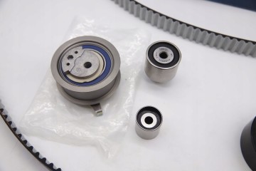 TIMING SET WATER PUMP KTBWP7880 DAYCO Car type buses cargo vans passenger cars