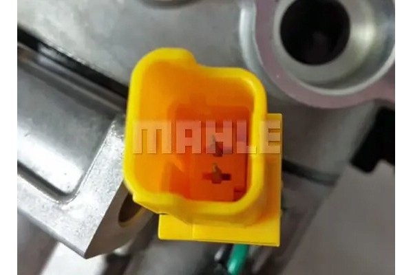 COMPRESSOR AIR CONDITIONING COMPRESSOR ACP 359 000S Packaging status original