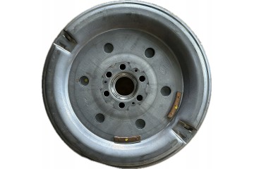 Set clutch Audi VW Seat Skoda 2 0 Tdi 03L105266DJ 03L141032 03L141026 Quality of parts according to GVO O original with manufact
