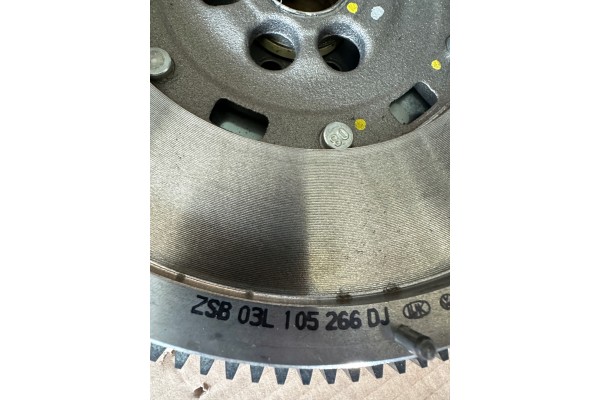 Set clutch Audi VW Seat Skoda 2 0 Tdi 03L105266DJ 03L141032 03L141026 Car type 4x4 SUV trucks cargo vans passenger cars