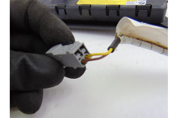 ASIENTO AIRBAG LATERAL DERECHO BMW SERIE 1 BERLINA (E81/E87) 120d 2008 ASIENTO 197779 BMW - 2