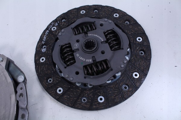 LUK 620309033 CLUTCH SET Product weight with unit packaging 9 kg