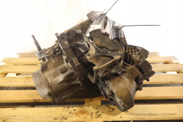 5 SPEED GEARBOX PEUGEOT PARTNER II LIFT 1 6HDI 20DP33 Part manufacturer Peugeot OE