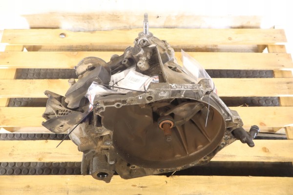 5 SPEED GEARBOX PEUGEOT PARTNER II LIFT 1 6HDI 20DP33 Car type passenger cars