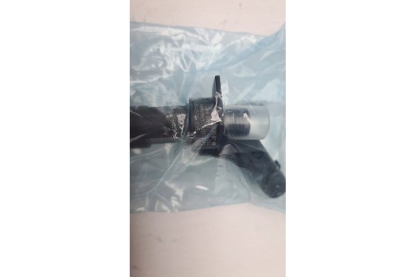 Injector Bosch 0445117034 Mercedes 6510702987 NEW OE Part manufacturer Bosch