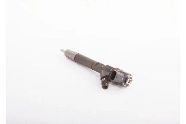 INJECTOR 0 445 110 141 BOSCH NISSAN OPEL Quality of parts according to GVO Q original with factory logo OEM OES