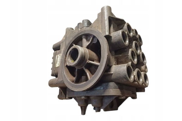 VALVE DEHUMIDIFIER APM EL 1100 RENAULT DXI PREMIUM RANGE VOLVO FL FE Quality of parts according to GVO O original with manufactu