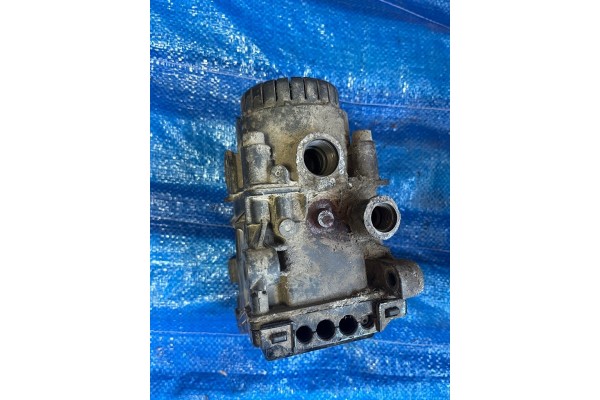 Modulator control unit EBS MAN TGA Knorr 0486203023 Catalog number of the part 0486203023