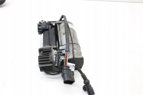 SUSPENSION COMPRESSOR AUDI Q7 4L 7L8616006F 26959133 3 0L 180kw 2012 Quality of parts according to GVO O original with manufactu
