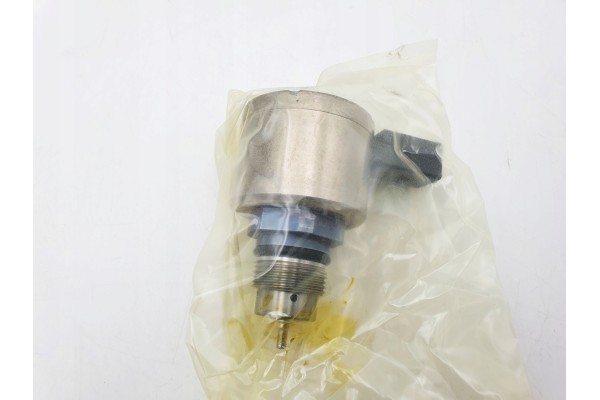 Válvula de Reducción de Presión de Combustible DAF CF XF 2136382 Or