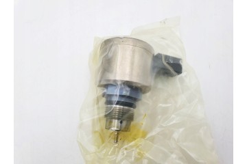 Válvula de Reducción de Presión de Combustible DAF CF XF 2136382 Or