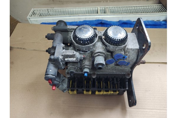 Modulator valve TEBS E5 4615130210 4801020310 Catalog number of the part 4801020310