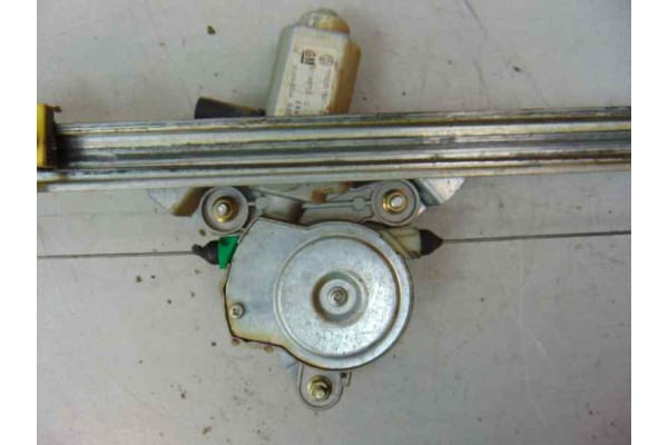 2 PIN ELEVALUNAS DELANTERO DERECHO OPEL VIVARO Combi 2.7t  Corto 2004 2 PIN 177503 OPEL - 4